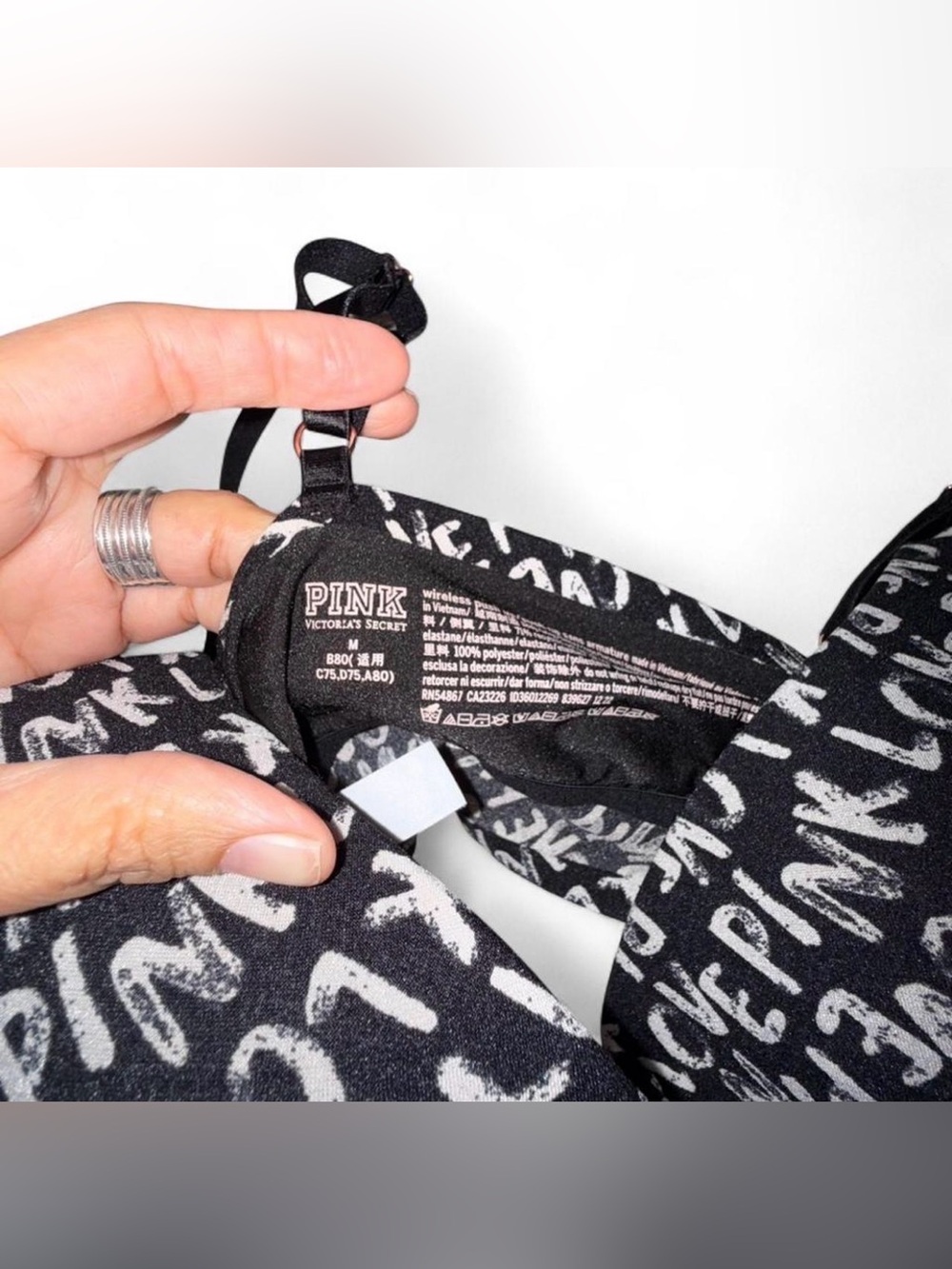 Victoria’s Secret PINK Black/White Print Wireless Bralette. Size M. Adj straps. - Picture 4 of 5